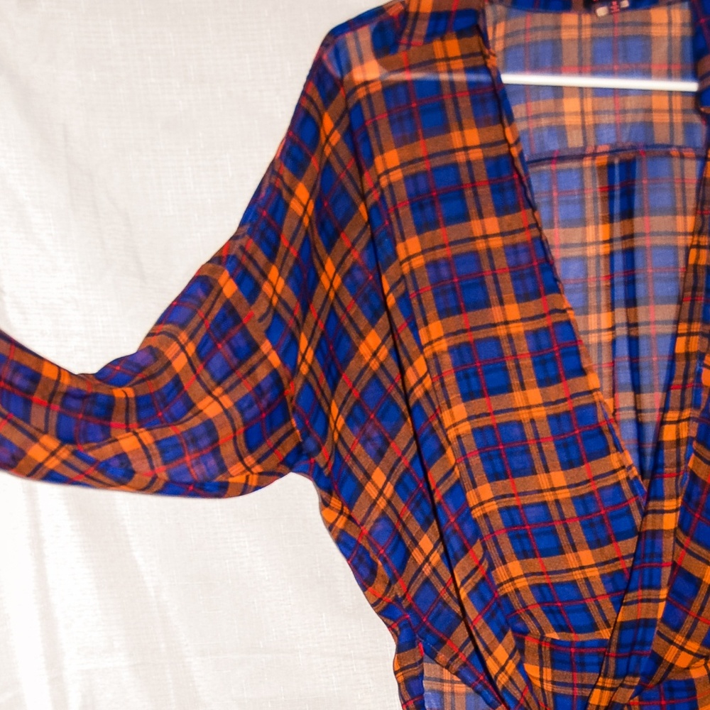 Nameless Checkered Front Twist Blouse
